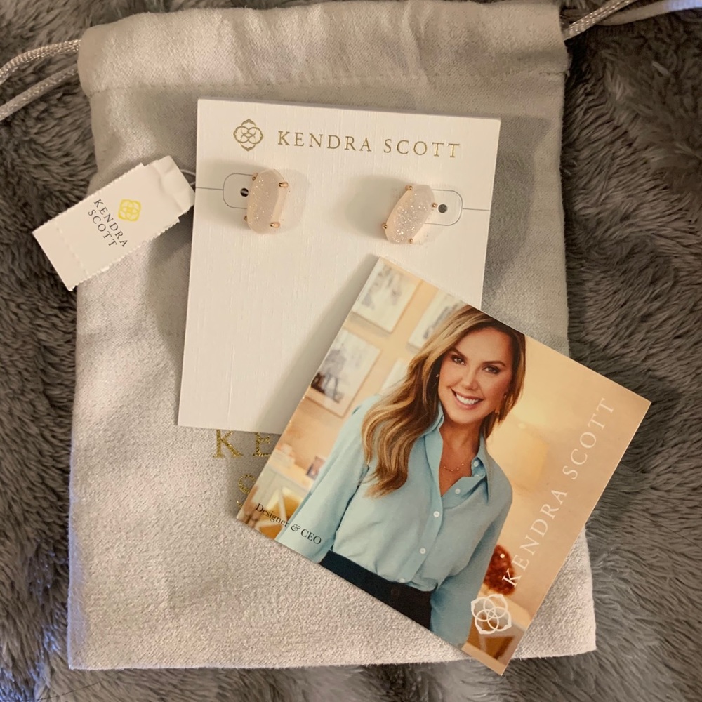 Kendra Scott Betty Stud Earrings